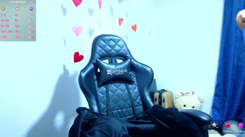 Snapshot of tessawhisnton chatting on February 25, 2026, 4:38 pm Tessy online show from February 25, 2026, 4:38 pm