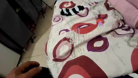 tessa y leo online show from September 16, 2025, 1:17 am