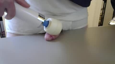 Test the Chat online show from April 1, 2026, 9:23 pm