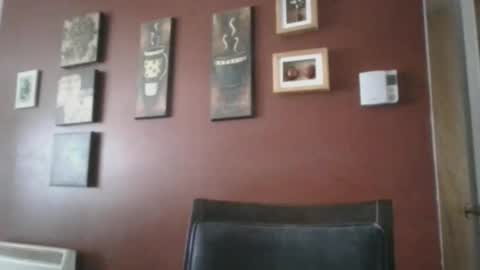 tetuo2 online show from November 17, 2025, 6:46 pm