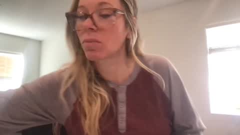 Daphne Summers online show from November 22, 2025, 3:44 pm