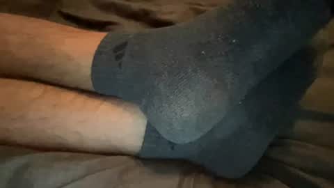 Derick online show from June 19, 2026, 3:00 am