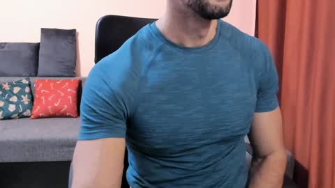 TexasHUNK online show from December 18, 2024, 12:40 pm