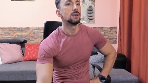 TexasHUNK online show from February 10, 2025, 9:04 am