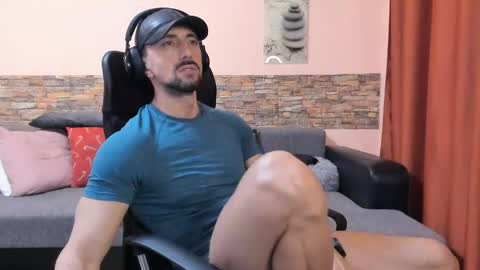 TexasHUNK online show from February 10, 2025, 5:30 pm