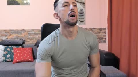 TexasHUNK online show from March 11, 2025, 9:24 am