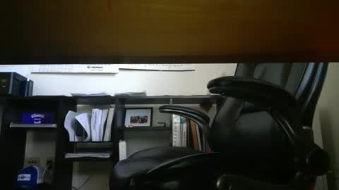 Snapshot of texasmade6303 chatting on November 10, 2025, 5:56 pm texasmade6303 online show from November 10, 2025, 5:56 pm