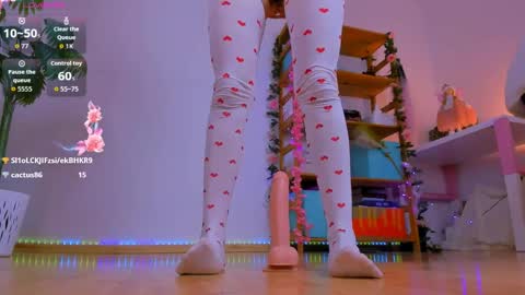 Teylor Fly online show from April 10, 2026, 8:30 am