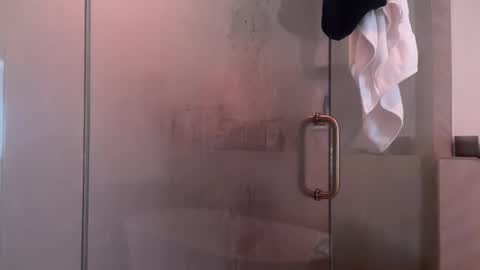 babygirlmami online show from November 24, 2025, 6:51 pm