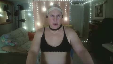 Snapshot of tglacey chatting on February 23, 2026, 1:41 pm lacey online show from February 23, 2026, 1:41 pm