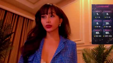 Snapshot of th3r3sa chatting on October 5, 2025, 3:54 pm th3r3sa online show from October 5, 2025, 3:54 pm