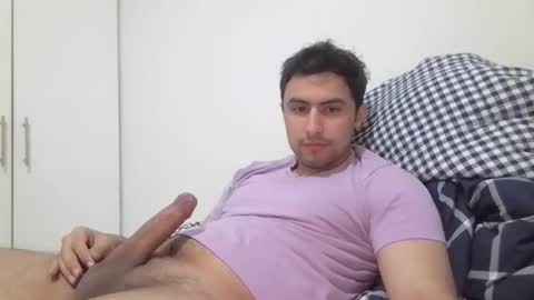 Snapshot of thaiguy666 chatting on December 15, 2024, 12:51 am ThaiGuy online show from December 15, 2024, 12:51 am