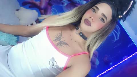 Snapshot of thalia_gil21 chatting on February 21, 2025, 8:49 pm Thalia Girl online show from February 21, 2025, 8:49 pm
