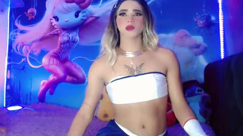 Snapshot of thalia_gil21 chatting on March 5, 2025, 12:59 am Thalia Girl online show from March 5, 2025, 12:59 am