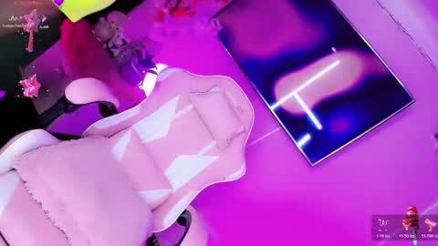 Thalia Girl online show from February 20, 2026, 1:57 am