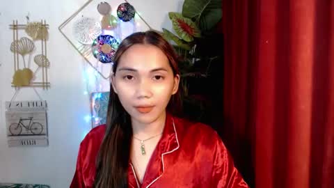 Thalia online show from December 17, 2025, 4:35 pm