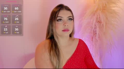 Snapshot of thaliafox_ chatting on November 11, 2025, 6:52 pm Thalia online show from November 11, 2025, 6:52 pm