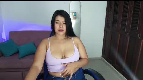 Snapshot of thalianabrunette chatting on February 7, 2026, 1:31 am Thaliana0498 online show from February 7, 2026, 1:31 am