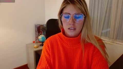 Snapshot of thamarajane1 chatting on February 27, 2025, 3:05 pm online show from February 27, 2025, 3:05 pm
