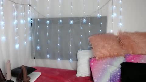 Snapshot of thamarar chatting on April 10, 2026, 2:50 am Thamara online show from April 10, 2026, 2:50 am