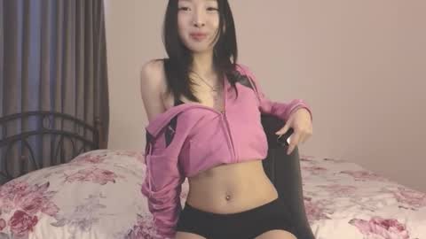 thanos_world1321002 online show from October 5, 2025, 5:50 am