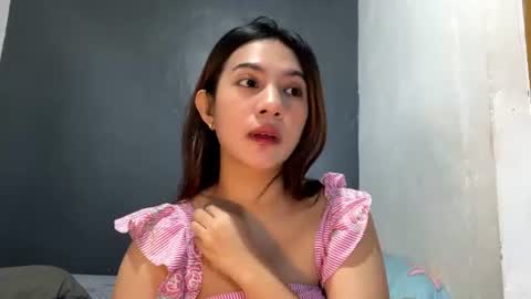 Snapshot of thaogooslin chatting on July 12, 2026, 5:20 am Betty online show from July 12, 2026, 5:20 am