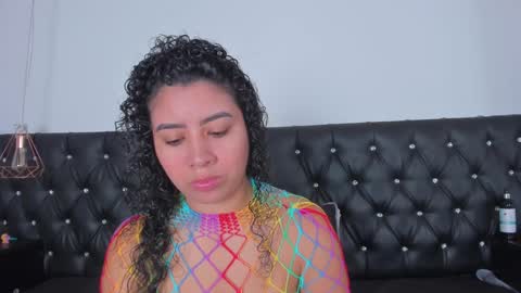 Snapshot of thara_webstter chatting on January 14, 2025, 11:42 am thara webstter online show from January 14, 2025, 11:42 am