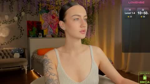 Your Eva online show from October 12, 2025, 8:02 am