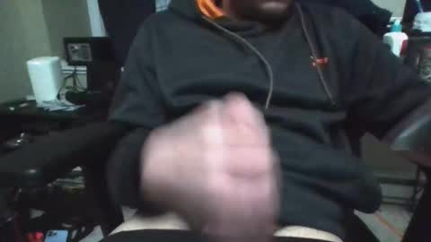 A guy online show from February 18, 2026, 7:04 am