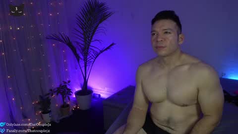 Snapshot of thatcouplejx chatting on February 28, 2025, 3:26 am ThatCoupleJX online show from February 28, 2025, 3:26 am