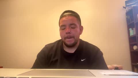 thatguymichael93 online show from October 28, 2025, 5:04 pm
