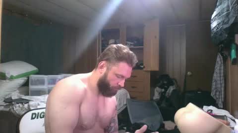 Snapshot of the4stringmotha chatting on December 4, 2024, 10:24 am BiggerINalaska online show from December 4, 2024, 10:24 am