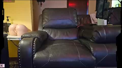 Snapshot of the_alpha_dog_xxx chatting on July 17, 2026, 2:07 am the_alpha_dog_xxx online show from July 17, 2026, 2:07 am