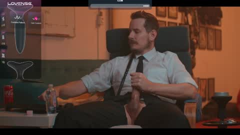 Snapshot of the_dilf chatting on January 4, 2025, 12:49 pm The DILF - online show from January 4, 2025, 12:49 pm