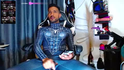 the dog lian online show from November 19, 2025, 12:05 pm