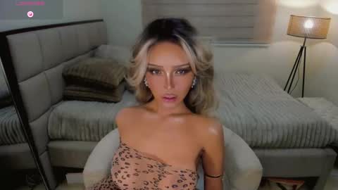 nabi butterfly online show from November 12, 2025, 10:30 pm