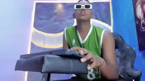 the_hot_boy0 online show from November 6, 2025, 12:28 pm