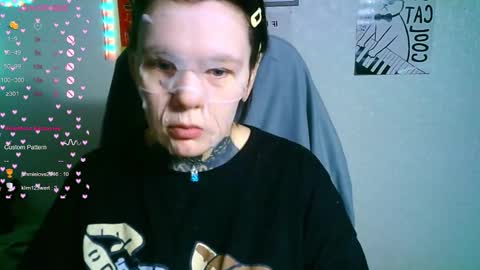 the_ice_owl online show from November 15, 2025, 9:06 am