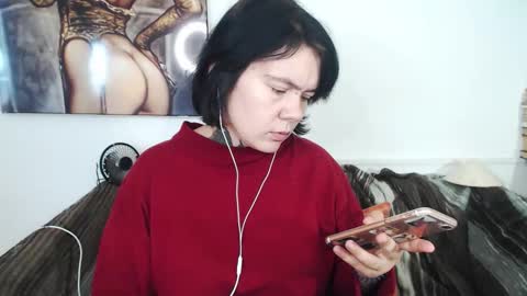 Snapshot of the_ice_woman chatting on September 16, 2025, 1:39 am the_ice_woman online show from September 16, 2025, 1:39 am