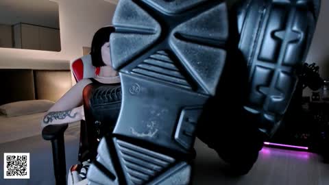 Goddess Misha online show from November 9, 2025, 9:02 pm