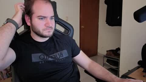 Snapshot of the_king74 chatting on November 5, 2025, 10:54 pm the_king74 online show from November 5, 2025, 10:54 pm