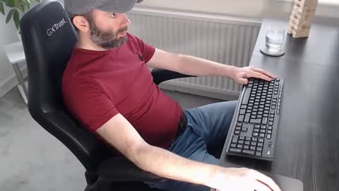 Snapshot of the_sensual_masturwait chatting on February 21, 2026, 11:22 am the_sensual_masturwait online show from February 21, 2026, 11:22 am