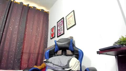 the_skinnyguys online show from July 5, 2026, 9:33 pm
