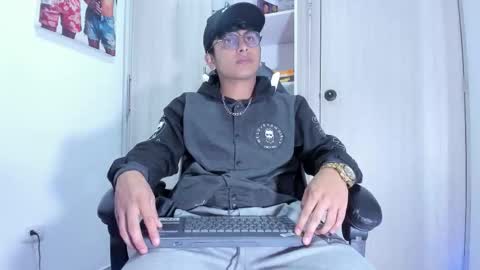 Danny online show from October 4, 2025, 3:37 am