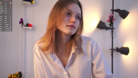 Emma online show from October 14, 2025, 4:02 am