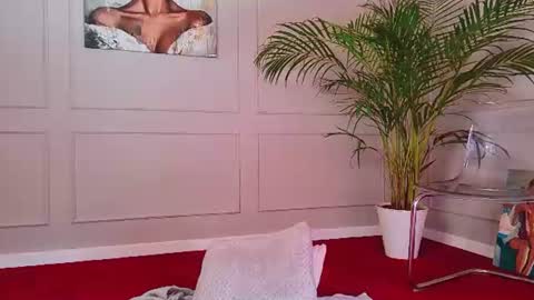 theaglowx online show from July 25, 2026, 5:49 am