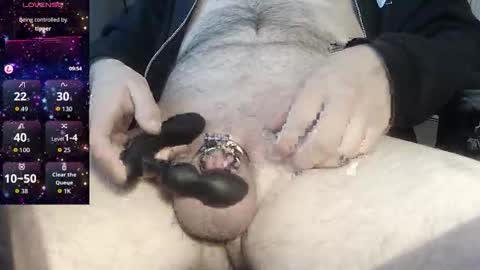 Snapshot of theavgwhiteguy chatting on October 21, 2025, 3:35 pm AverageGringo online show from October 21, 2025, 3:35 pm