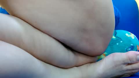    Karla    online show from October 24, 2025, 6:43 am