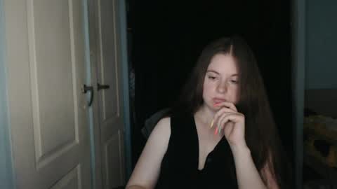 raissa online show from August 7, 2026, 2:41 pm