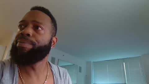 Snapshot of theblacklordmaster chatting on October 6, 2025, 12:46 pm theblacklordmaster online show from October 6, 2025, 12:46 pm